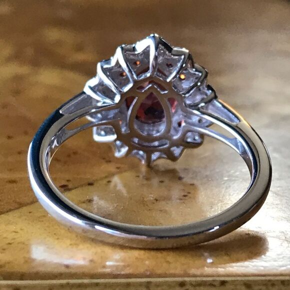 Natural Red Garnet Sterling Silver Ring Size 9 - Picture 4 of 8